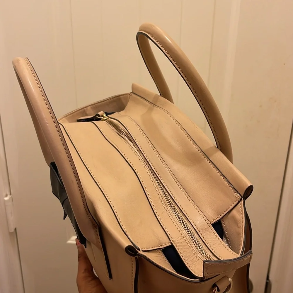 Kate Spade please check all picture of condition - Picture 8 of 17
